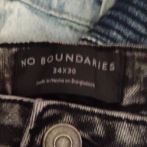 No Boundaries Denim Jeans